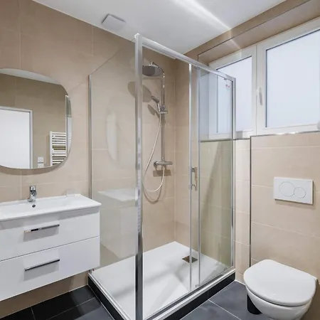 Refait A Neuf Montmartre - 18 - 2p - Flat-guest Apartment *