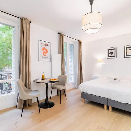 Refait A Neuf Montmartre - 18 - 2p - Flat-guest Paříž